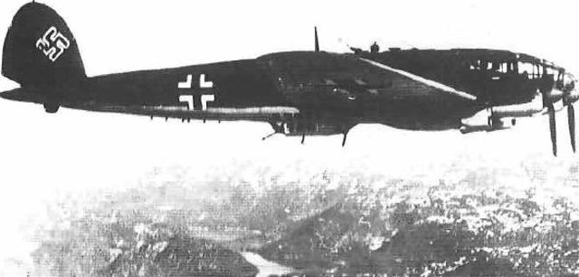 Heinkel 111 del Fliegerkorps X durante una misión de reconocimiento en Noruega
