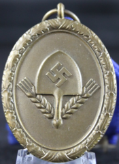 Medalla al servicio del RAD
