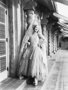 loretta_young_d71