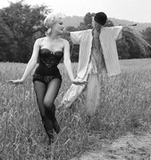 Julie_Newmar_ma77