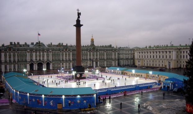 ice_rink_palace_square_20131226_1823567971
